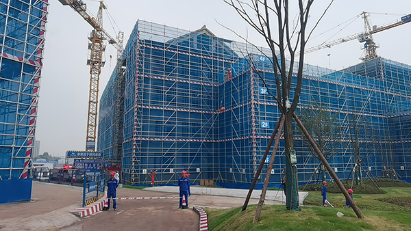 大连市建筑工程施工现场质量安全标准化观摩会暨安全生产月启动仪式举行